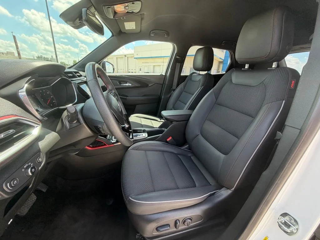 Used 2023 White Chevrolet RS image 11