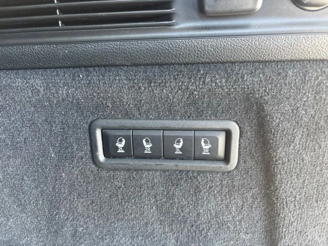 Used 2023 White Jeep Series III image 19