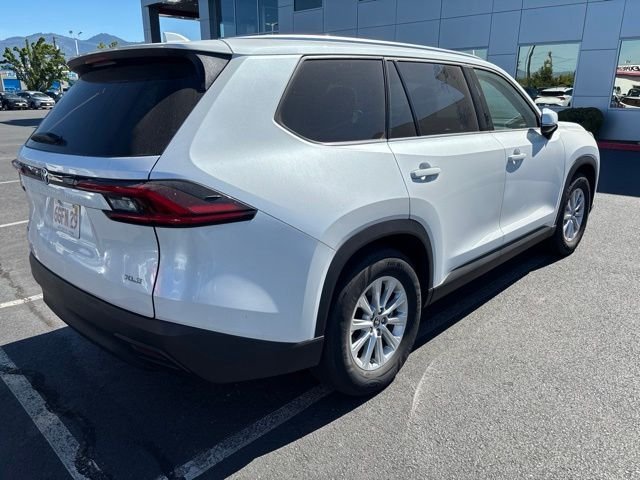 Used 2025 Beige Toyota XLE image 2