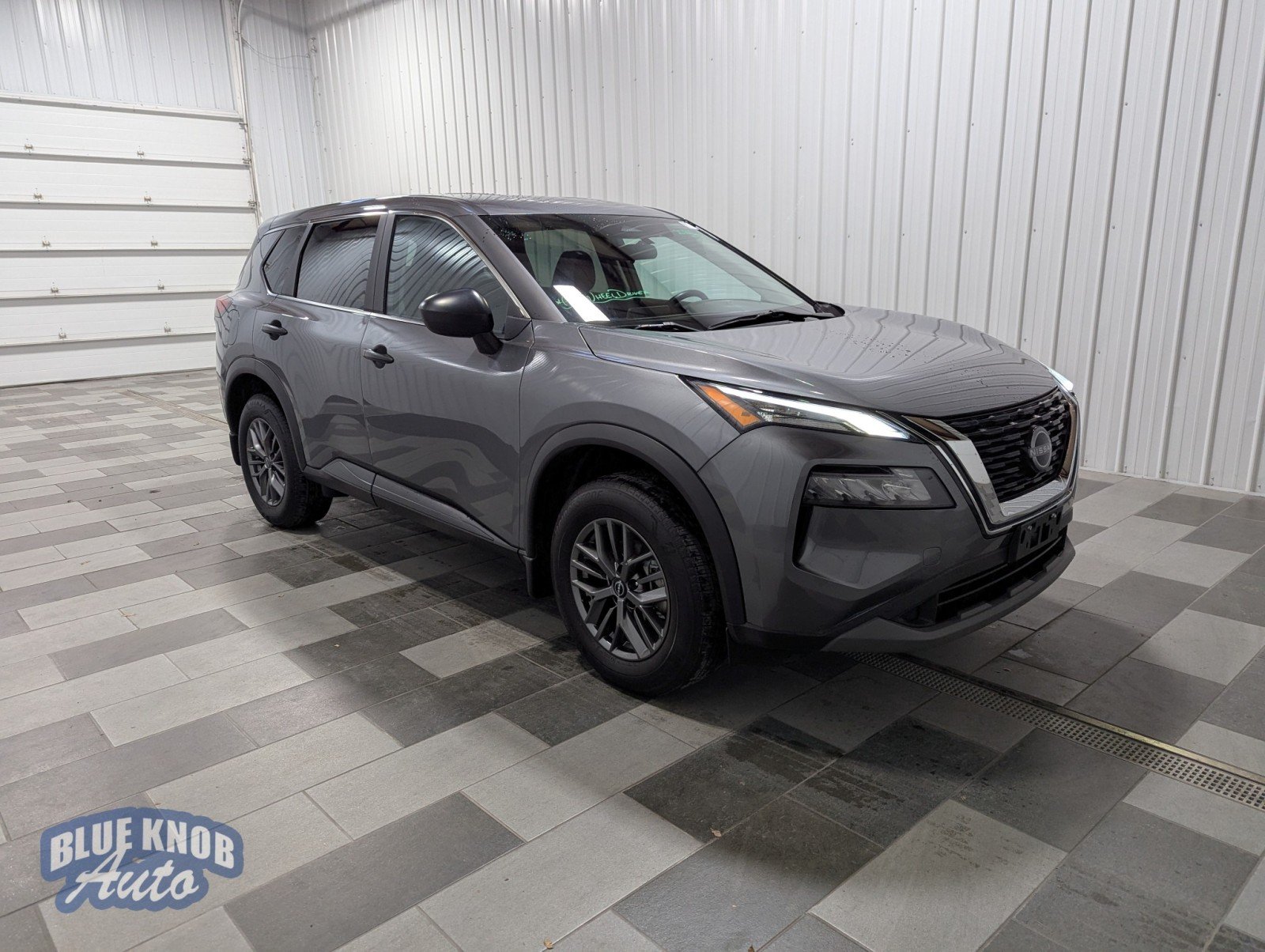 2023 Nissan Rogue S photo 4