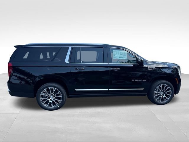 2026 GMC Yukon XL Denali - Photo 6