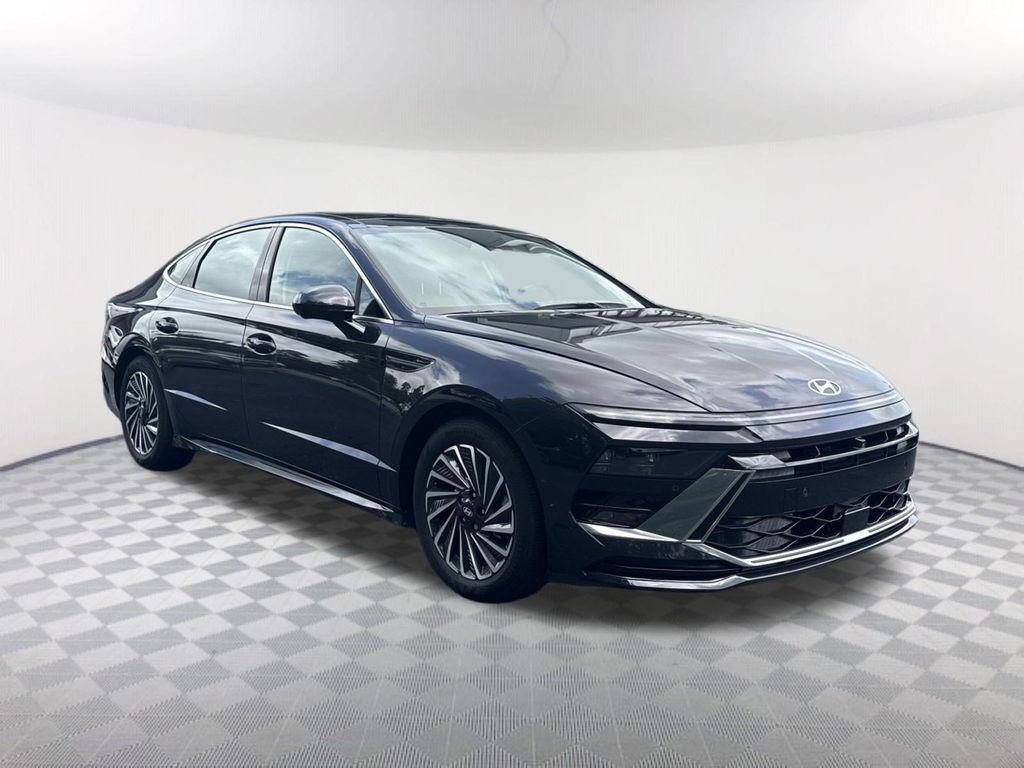 Used 2024 Blue Hyundai Limited image 3