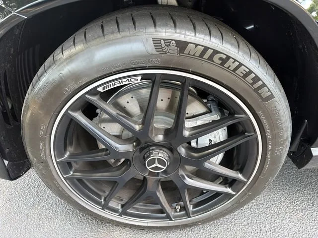Used 2026 Black Mercedes-Benz 4MATIC®+ image 11