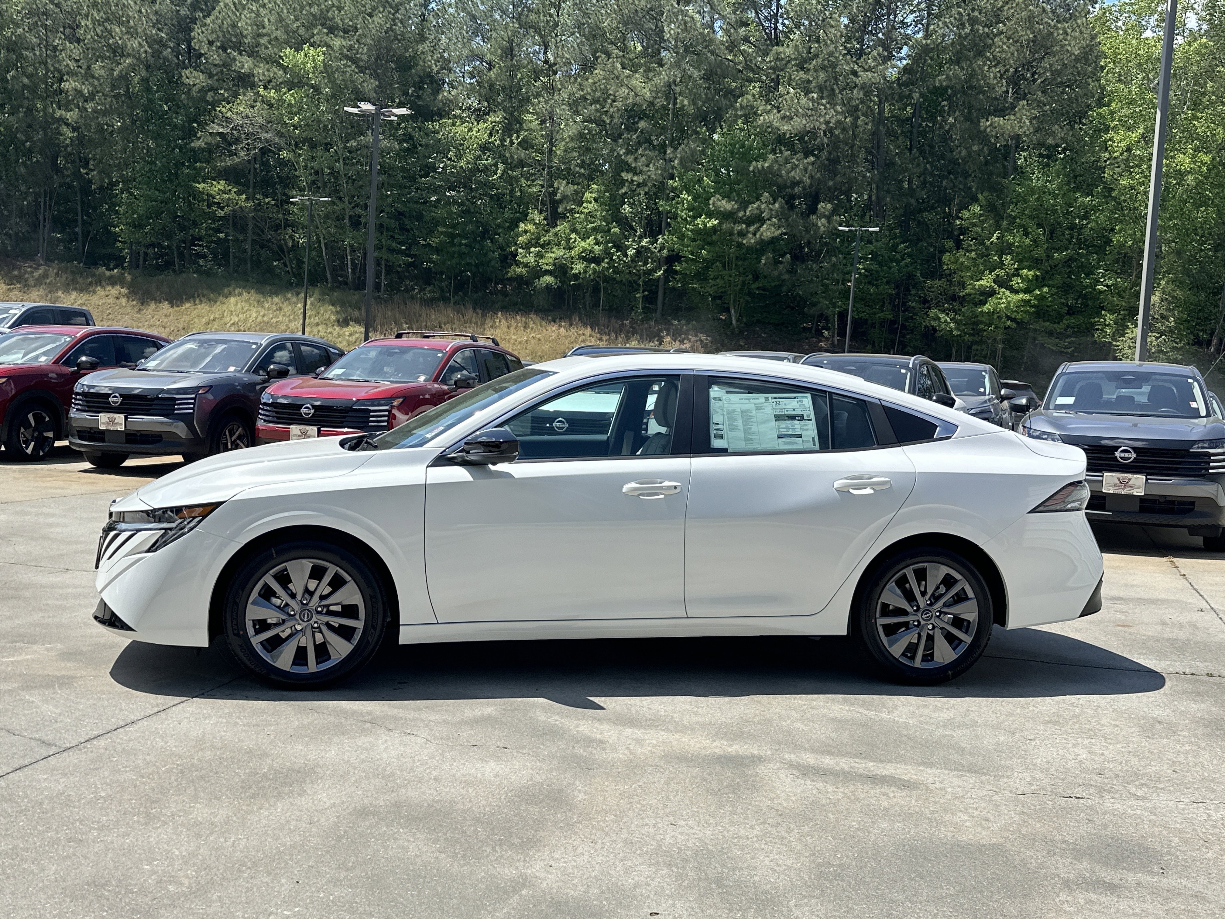 New 2026 Aspen White Tricoat Nissan SL image 5