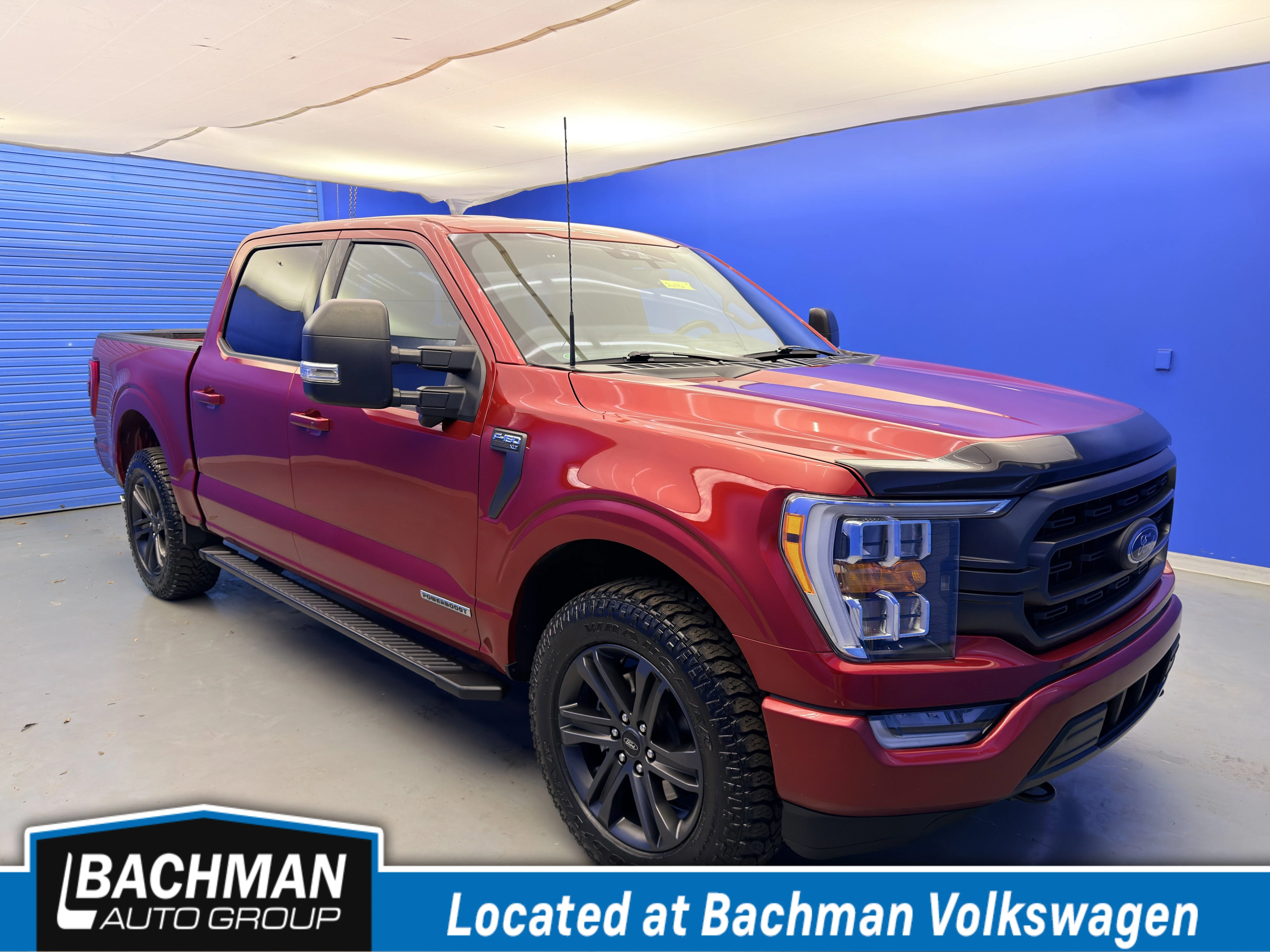 Used 2022 Rapid Red Metallic Tinted Clearcoat Ford XLT image 1