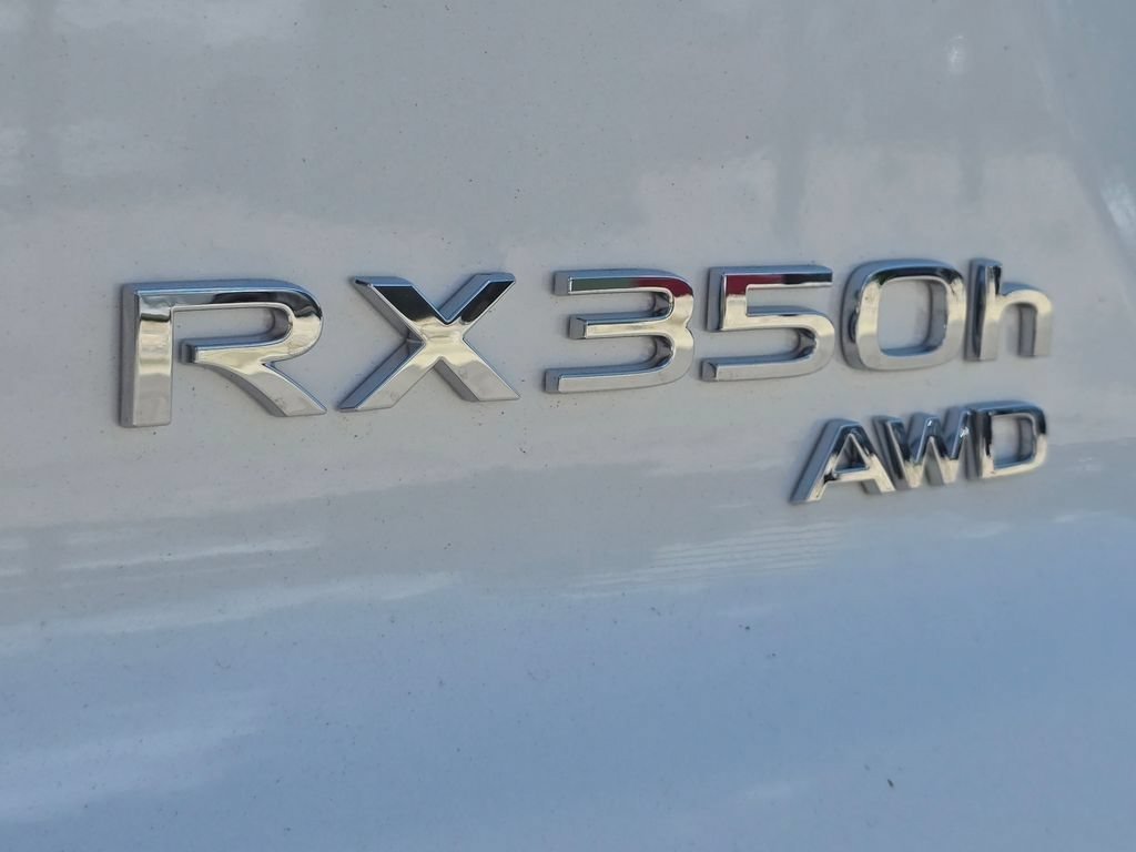 New 2026 Eminent White Pearl Lexus LUXURY image 18