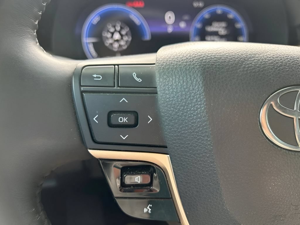 Used 2023 Red Toyota XLE image 24