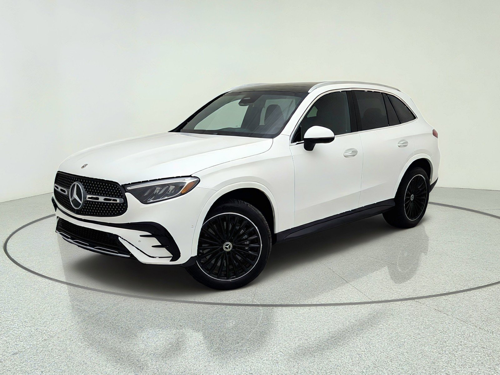 2023 Mercedes-Benz GLC