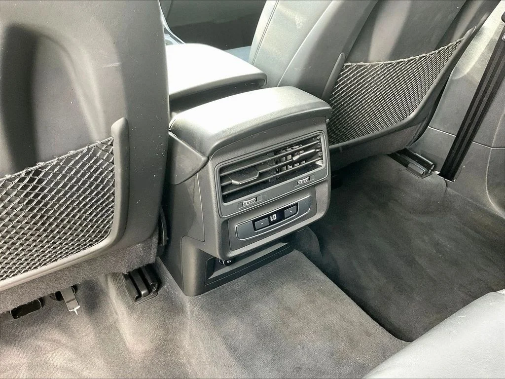 Used 2023 Glacier White Audi 55 Premium Plus image 10