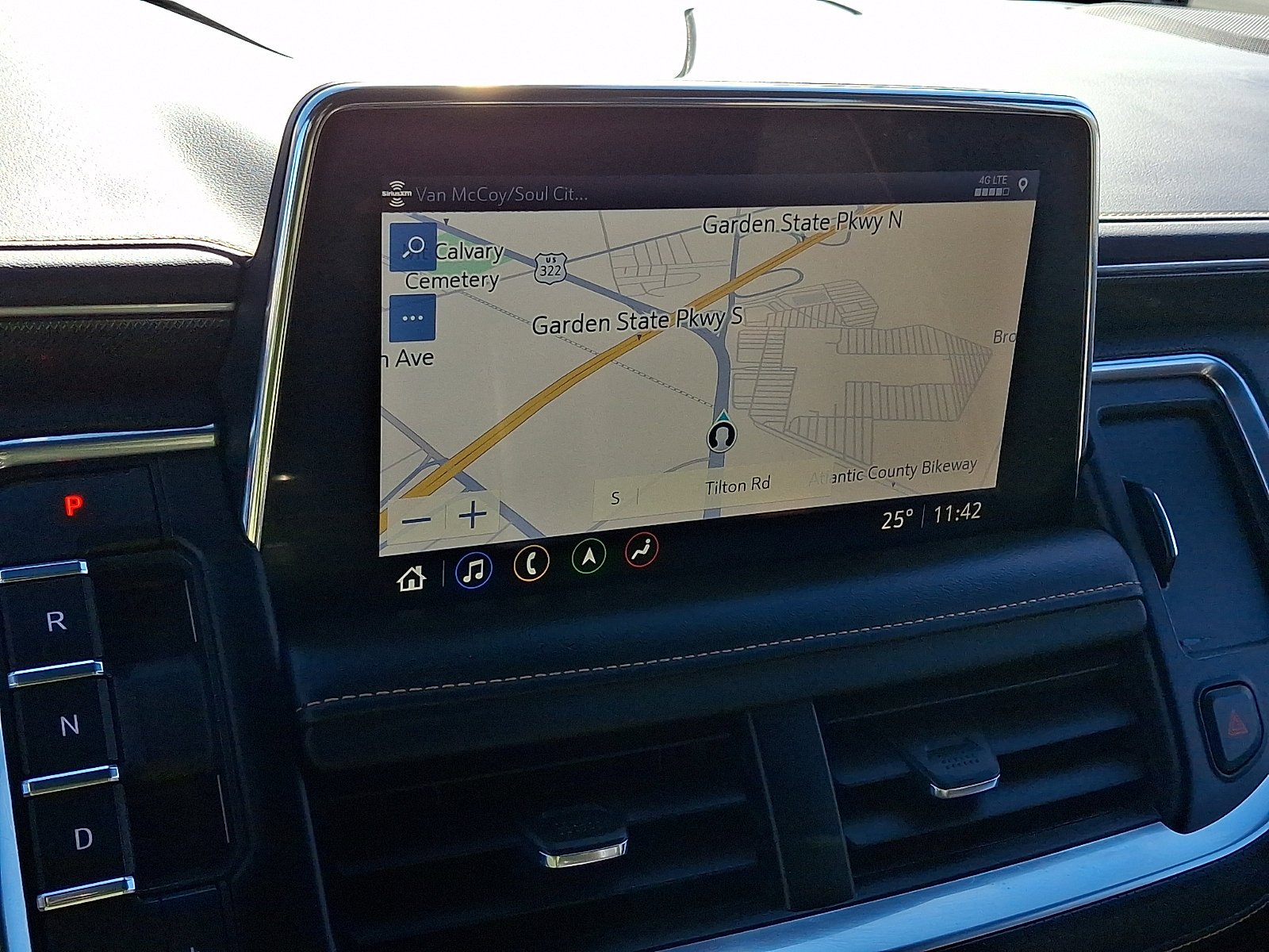 2021 GMC Yukon XL AT4 - Photo 20