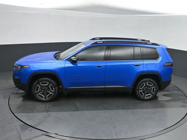 New 2026 Hydro Blue Pearl-Coat Exterior Paint Jeep Laredo image 36