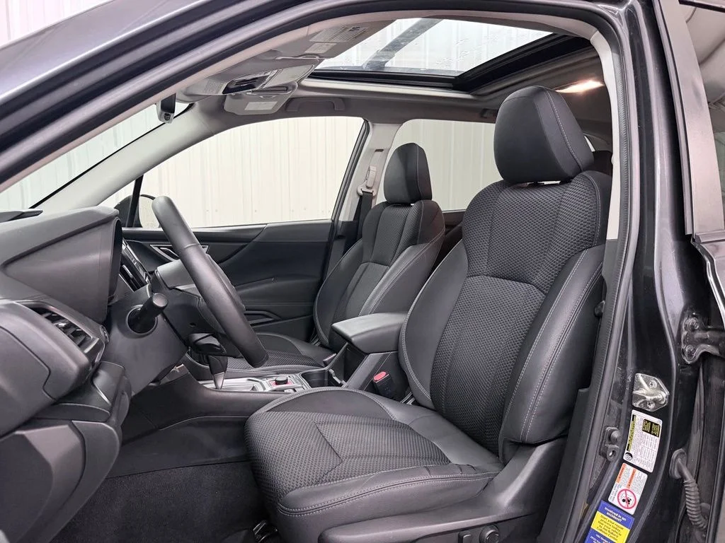 Used 2019 Gray Subaru Premium image 13