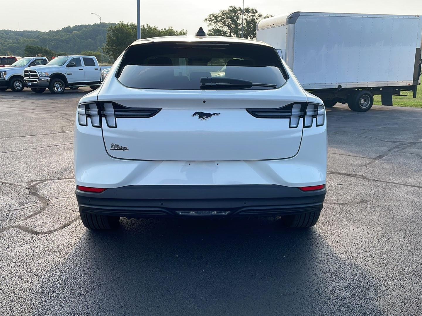 Used 2025 Star White Ford Premium image 4