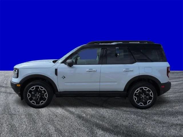 New 2026 White Ford Outer Banks image 7