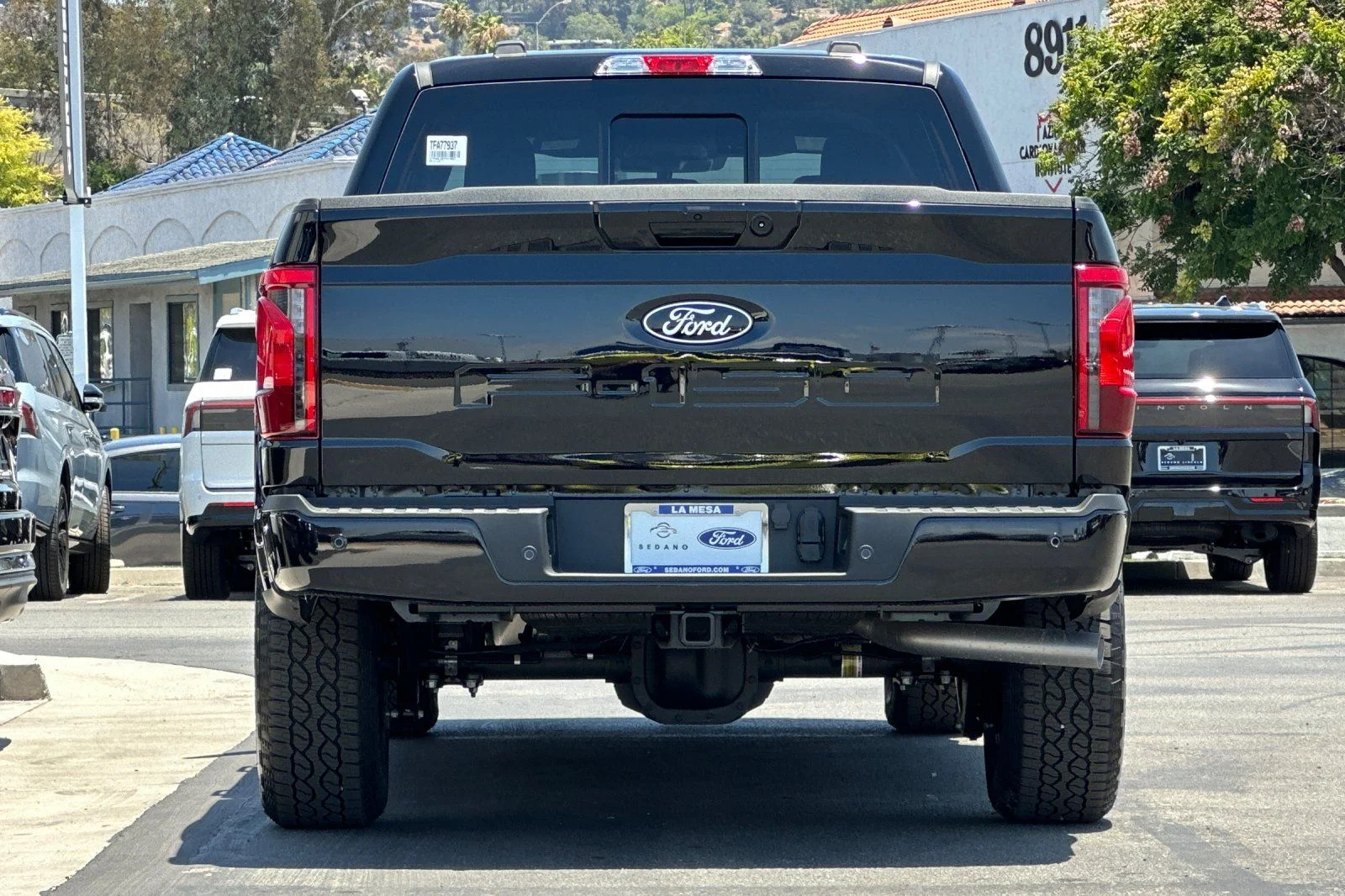 New 2026 Agate Black Metallic Ford XLT image 4