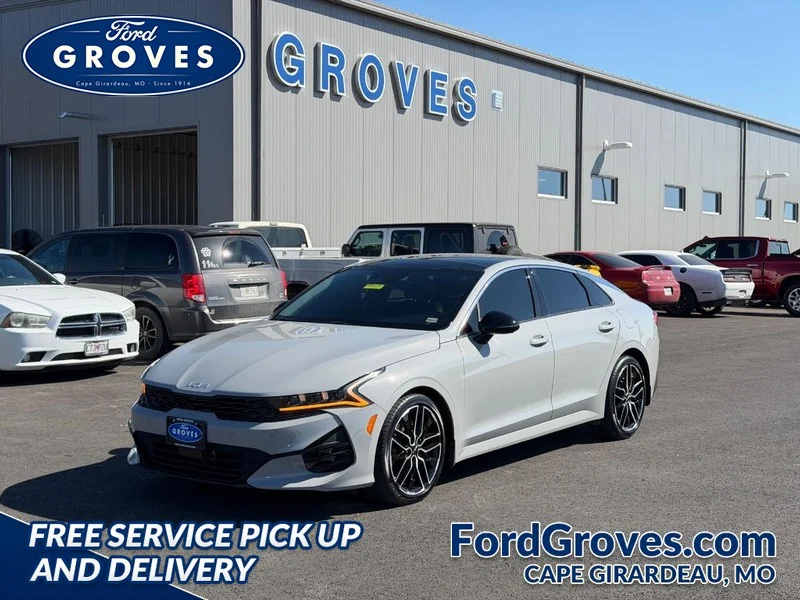 2023 Kia Optima GT FWD's photo