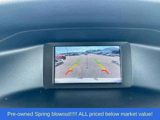 Used 2018 White Ford SE image 22