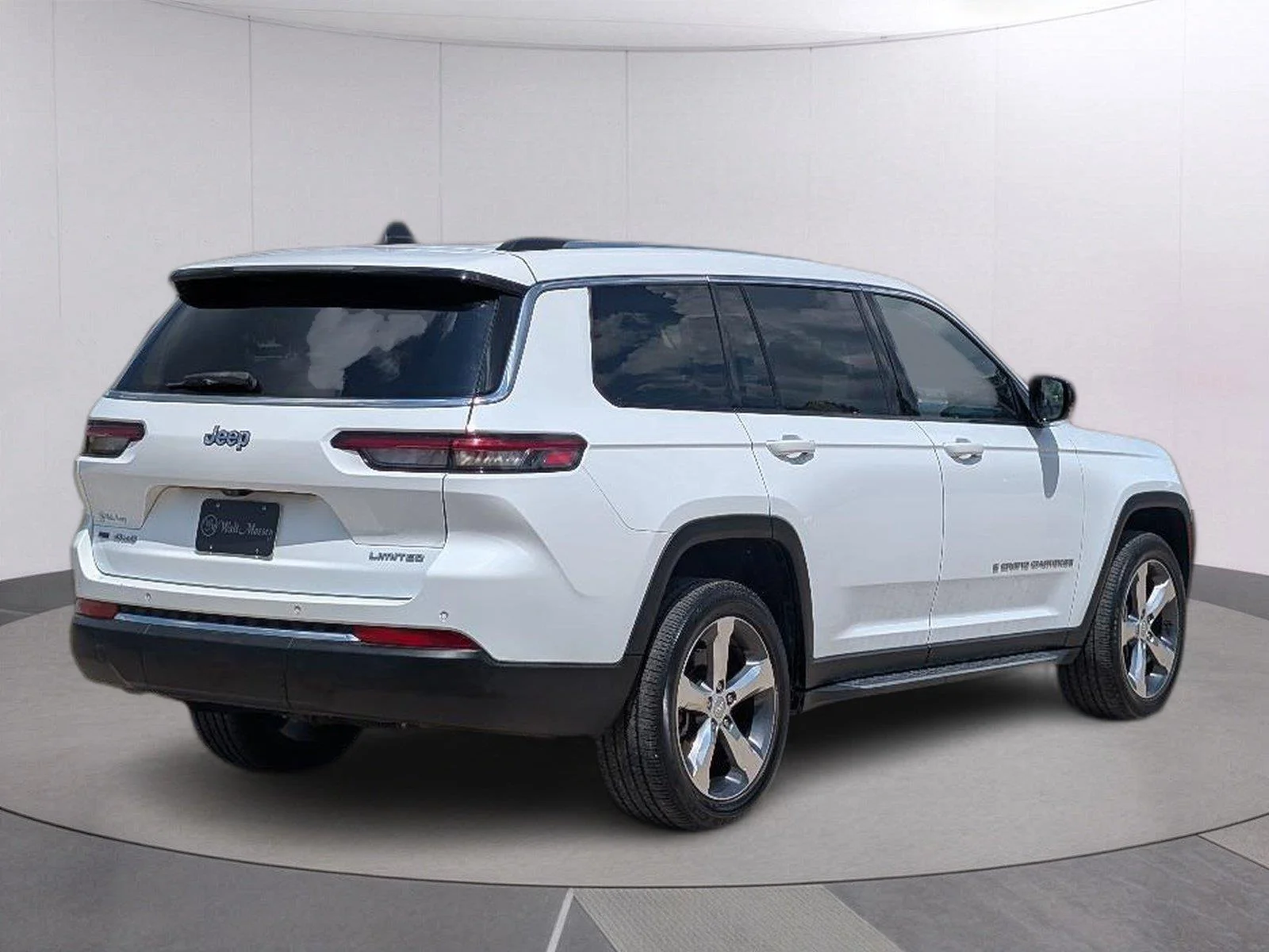 Used 2021 Bright White Clearcoat Jeep Limited image 7