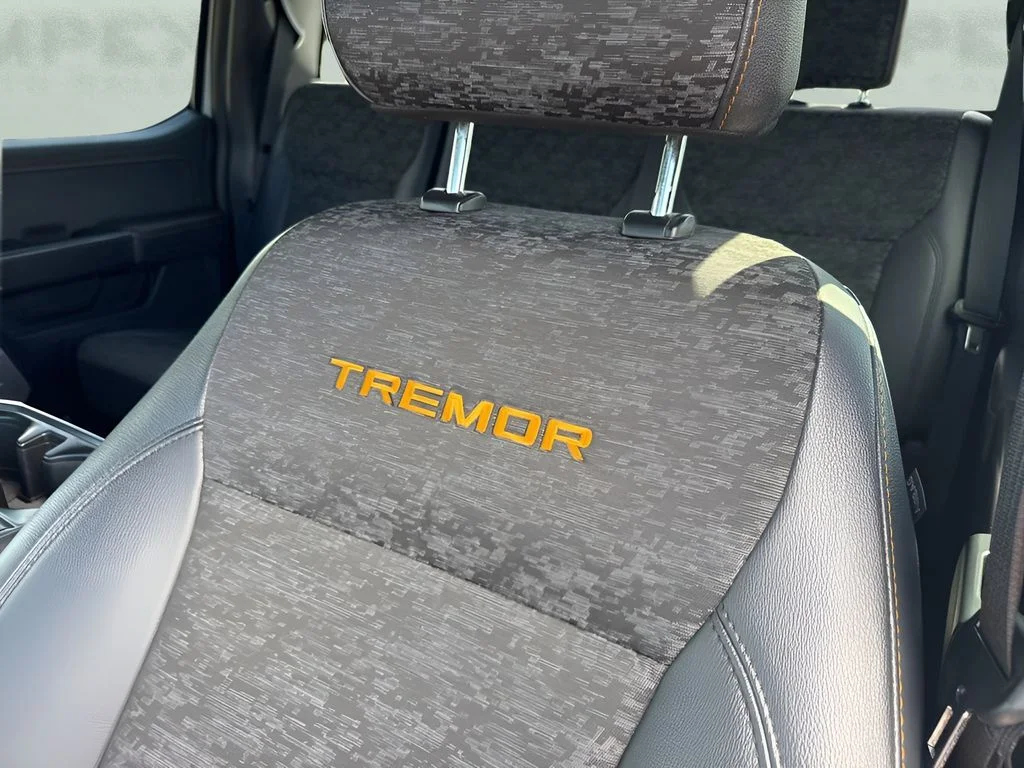 Used 2025 White Ford Tremor image 12