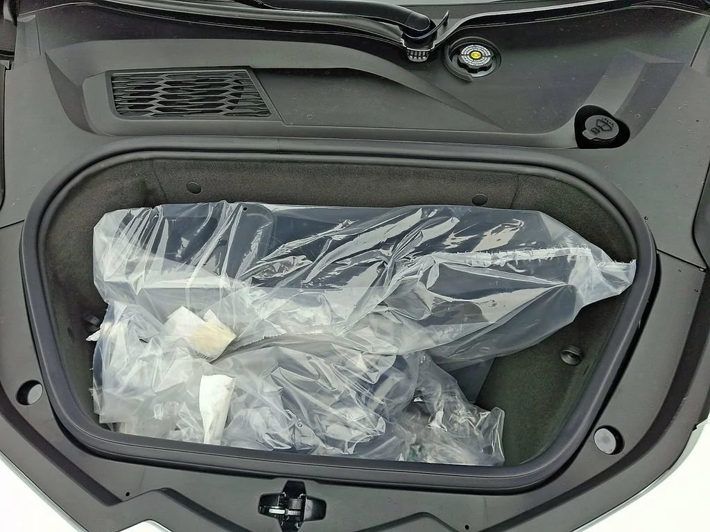 New 2027 Arctic White Chevrolet 2LT image 20