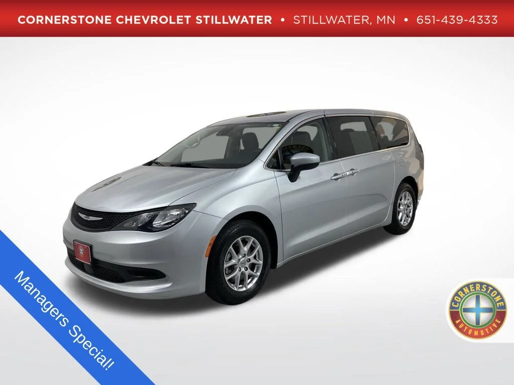 2023 Chrysler Voyager