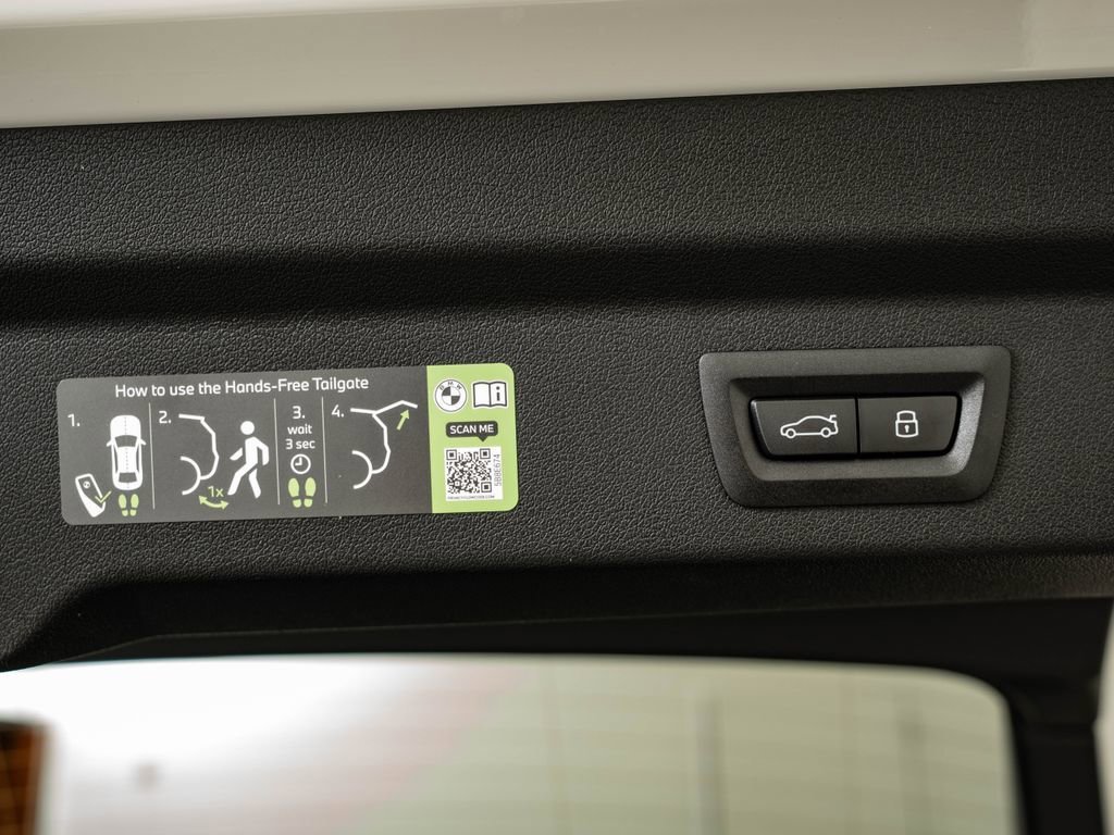 New 2026 Alpine White BMW xDrive28i image 21
