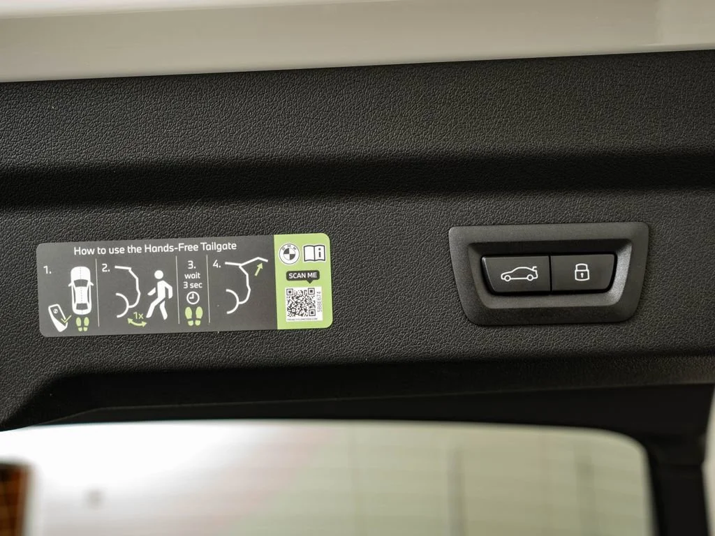 New 2026 Alpine White BMW xDrive28i image 21
