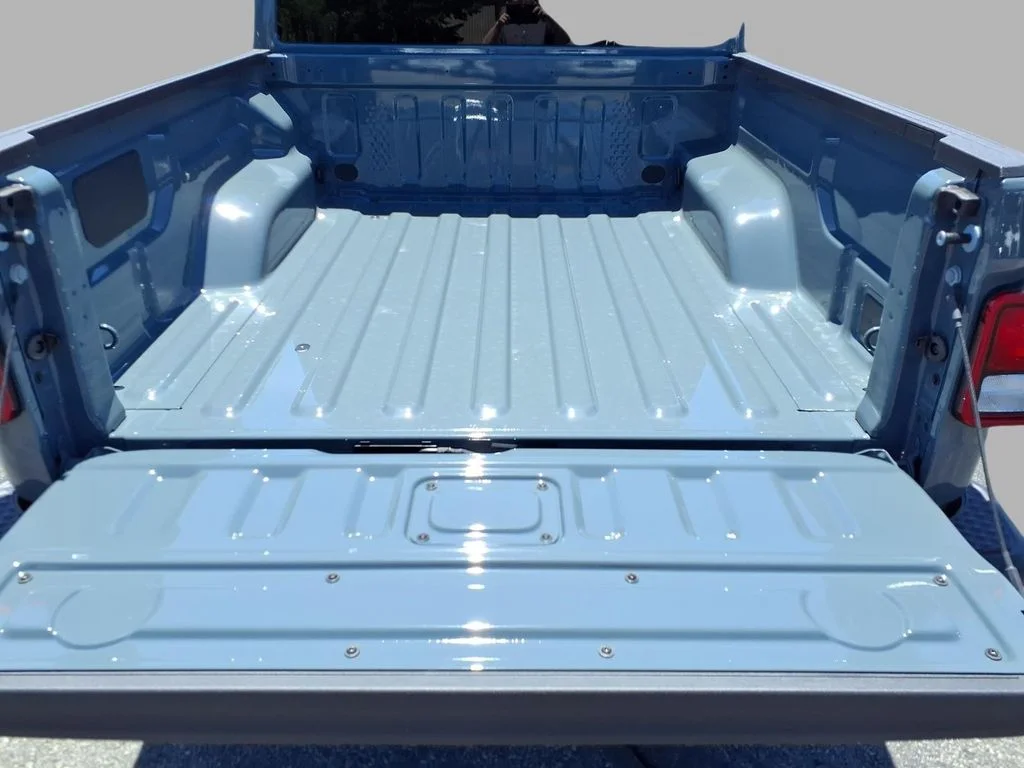New 2026 Anvil Clear-Coat Exterior Paint Jeep Sport S image 25