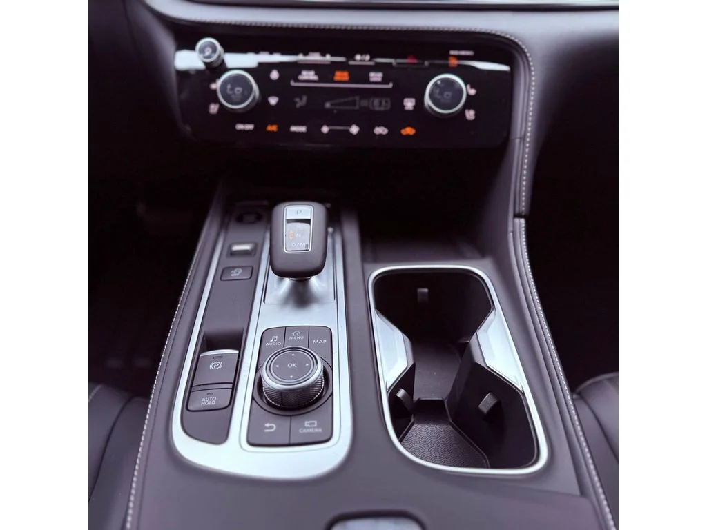New 2026 Harbor Gray INFINITI Luxe AWD image 11