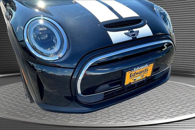 Used 2022 Black MINI  image 31