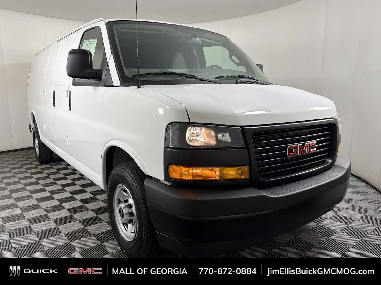 2026 GMC Savana 3500 Ext WB's photo