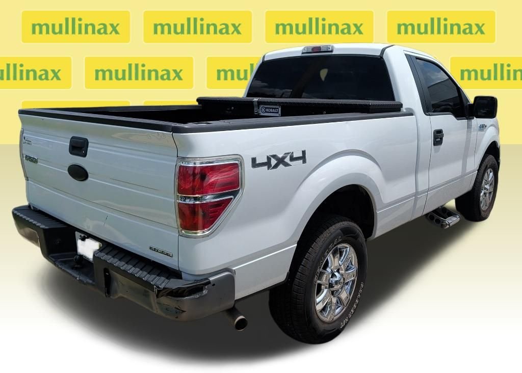 Used 2012 White Ford XL image 3