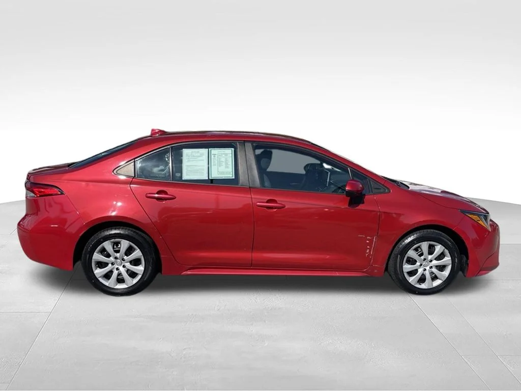 Used 2021 Red Toyota LE image 6