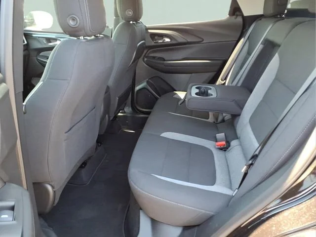 New 2026 Mosaic Black Metallic Chevrolet LT image 17
