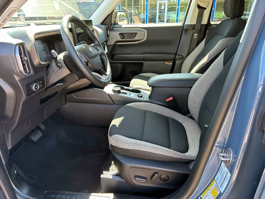 Used 2026 Azure Gray Metallic Ford Big Bend image 10
