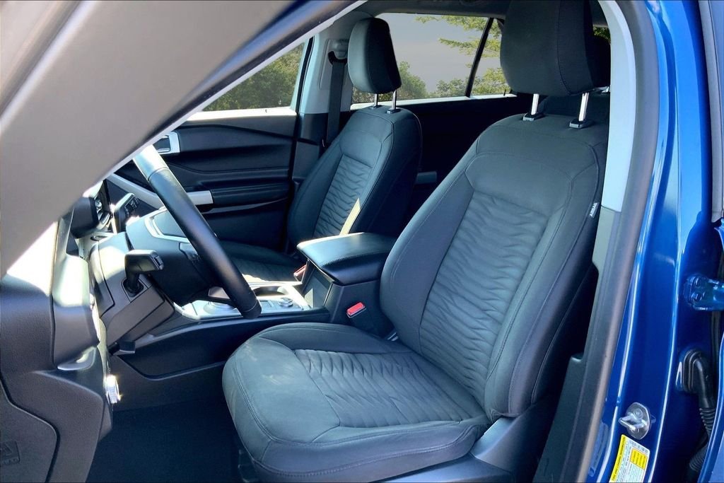 Used 2021 Blue Ford XLT image 21