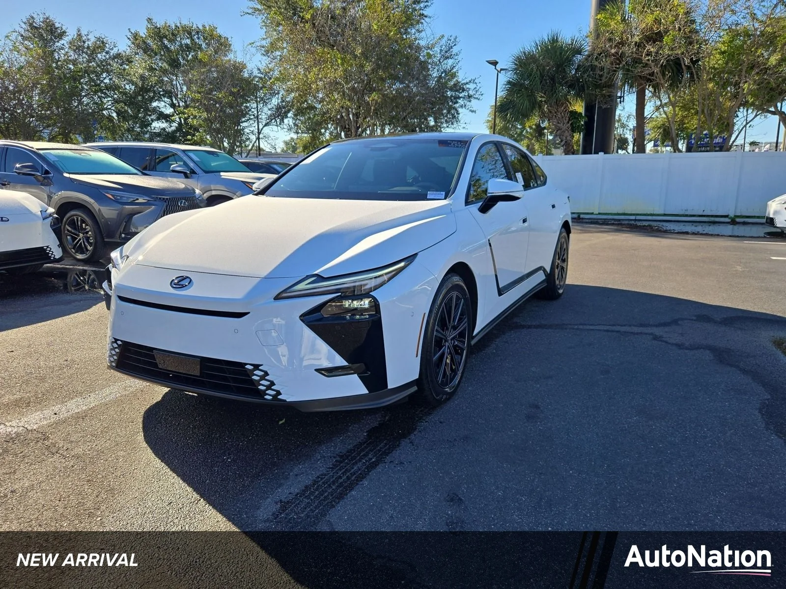 2026 Lexus ES HYBRID ES 350h PREMIUM+ AWD
