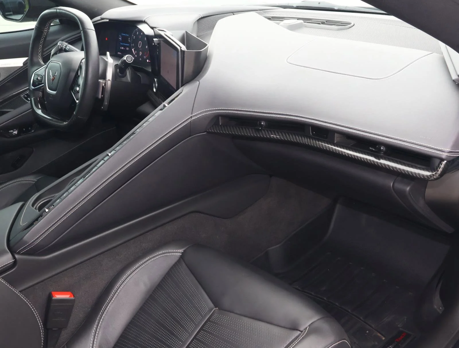2023 Chevrolet Corvette 2LT - Photo 18