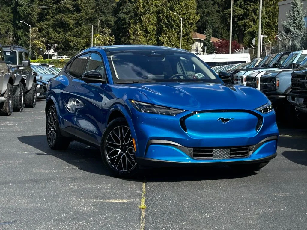 2026 Ford Mustang-Mach-e Premium's photo