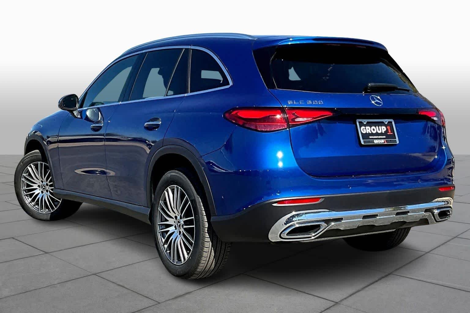 New 2026 Starling Blue Metallic Mercedes-Benz GLC 300 image 4