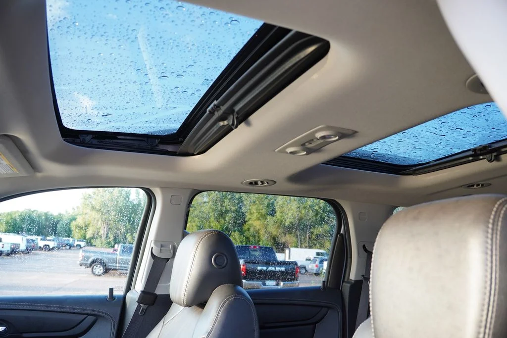 Used 2016 White Frost Tricoat GMC SLT-1 image 5