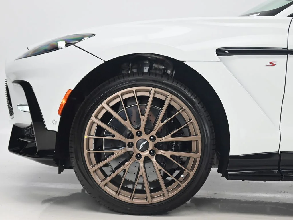 New 2026 Lunar White Aston Martin  image 37
