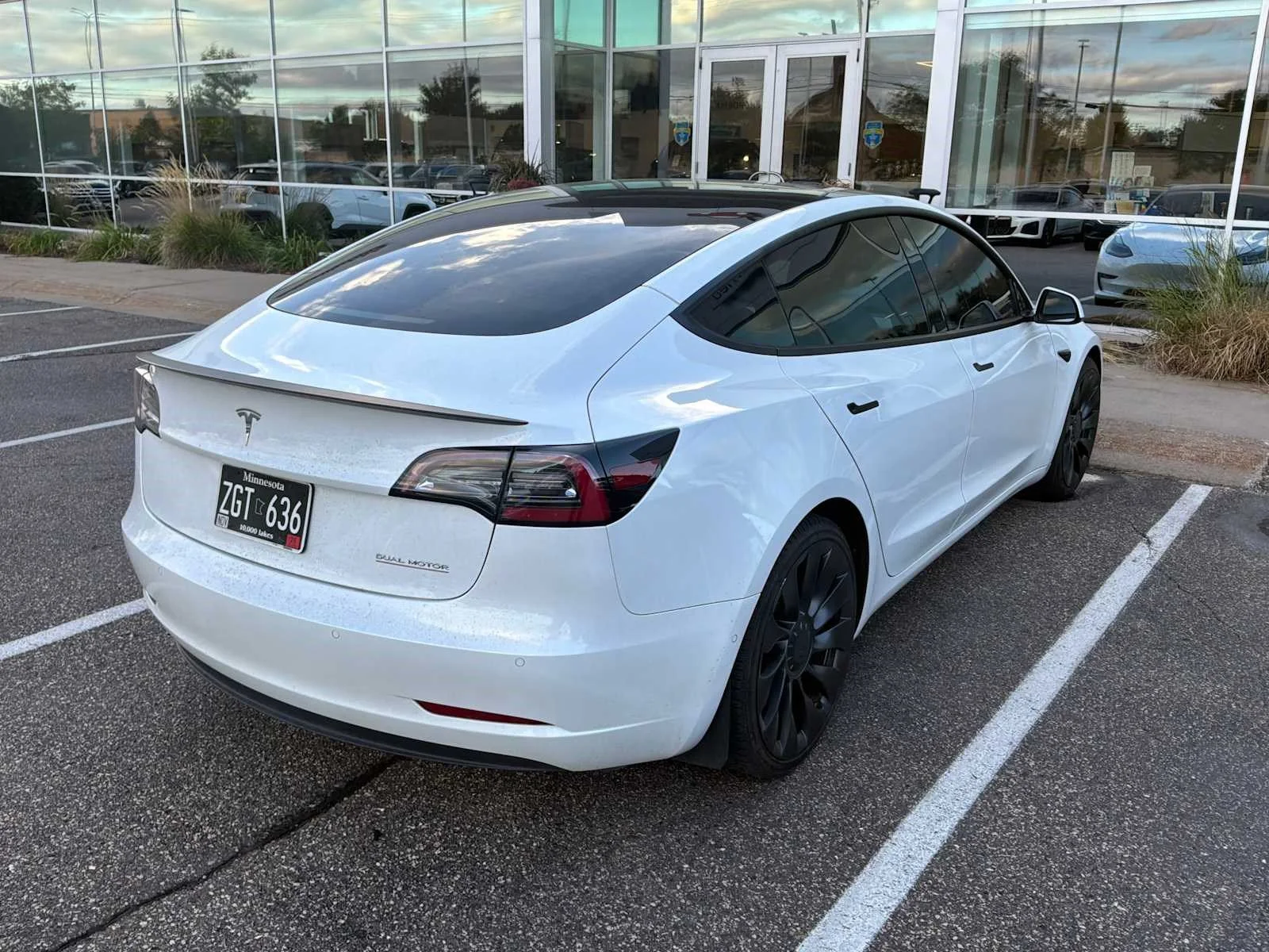 Used 2022 Pearl White Multi-Coat Tesla Performance image 3