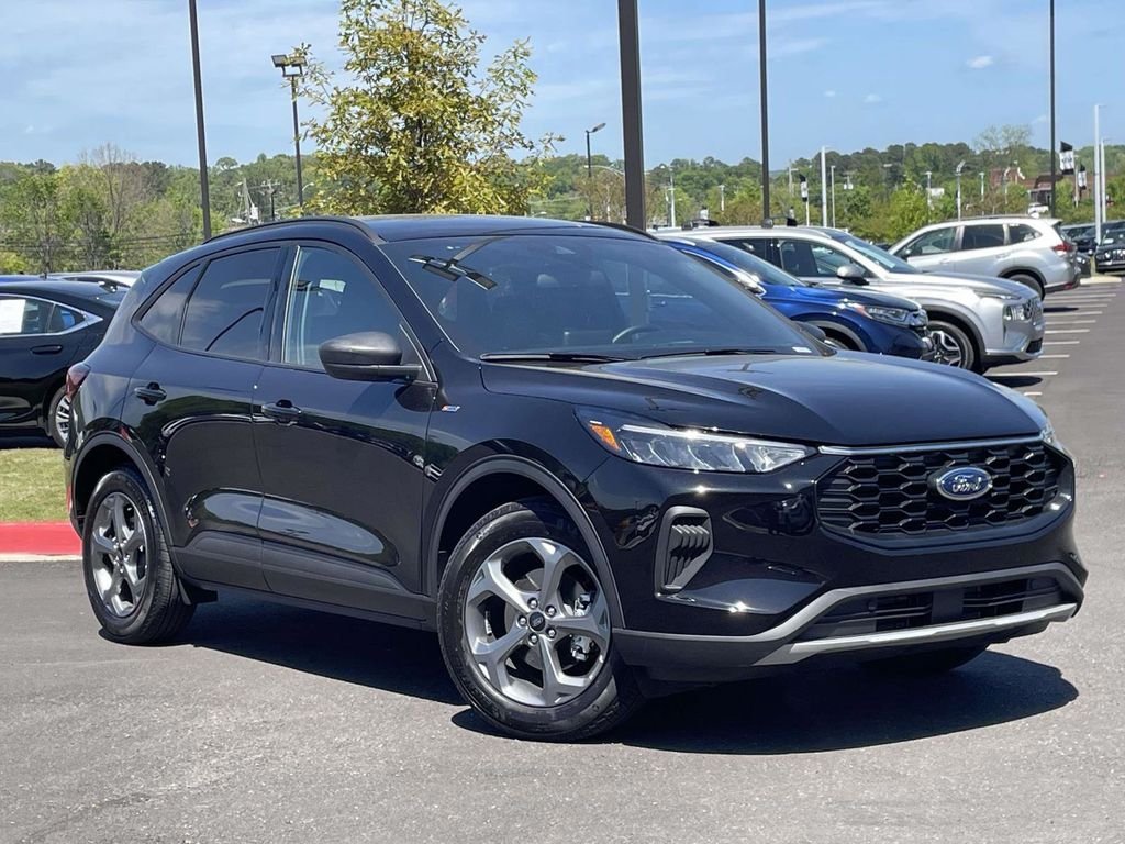 2026 Ford Escape ST-Line FWD's photo