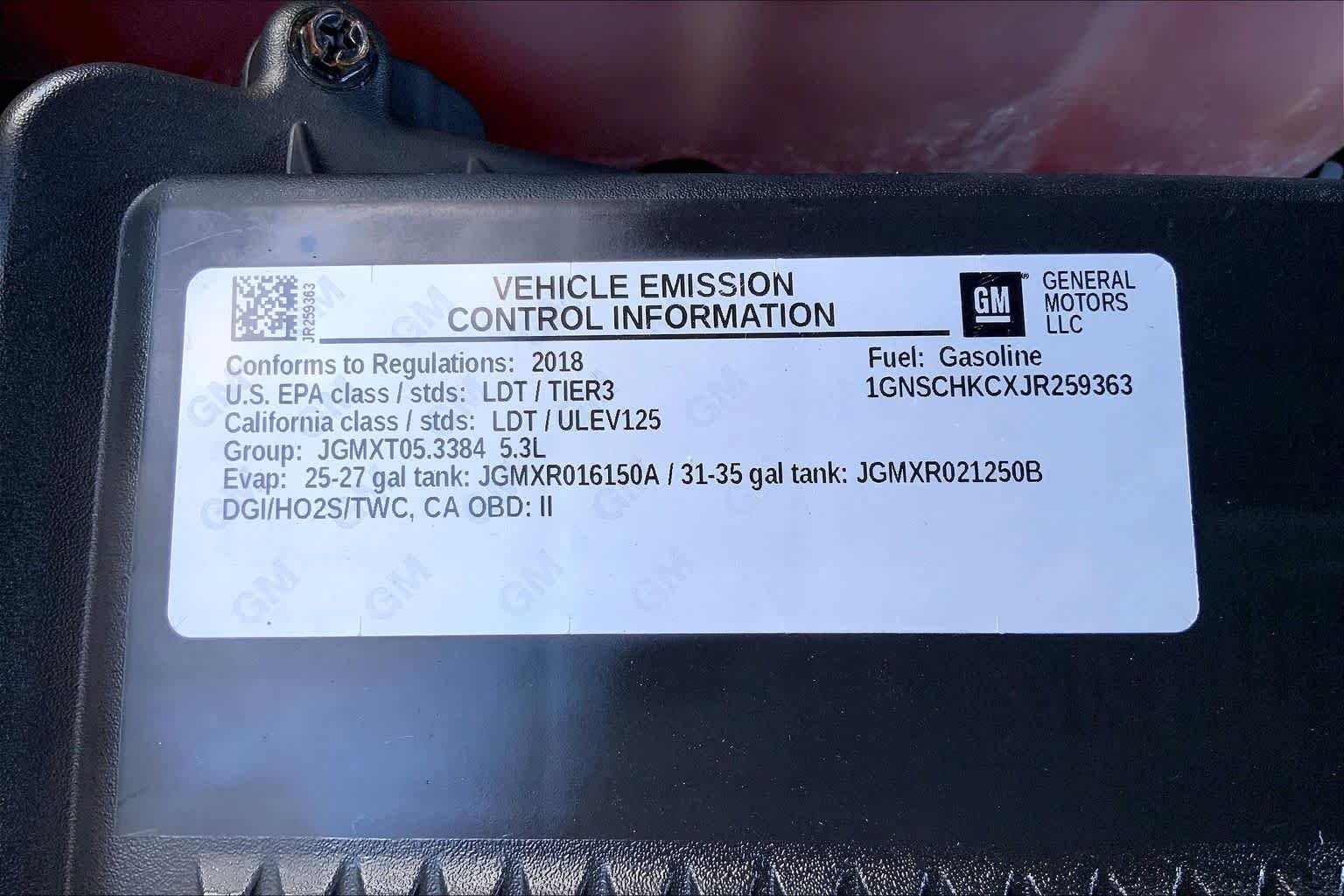 Used 2018 Siren Red Tintcoat Chevrolet LT image 33