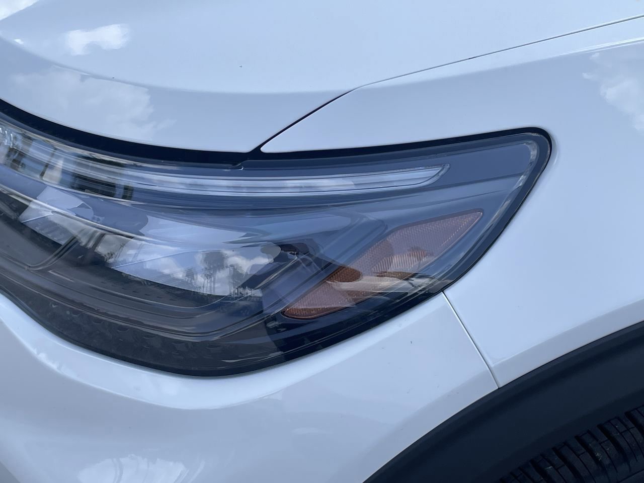 New 2026 Star White Metallic Tri-Coat Ford ST-Line image 6