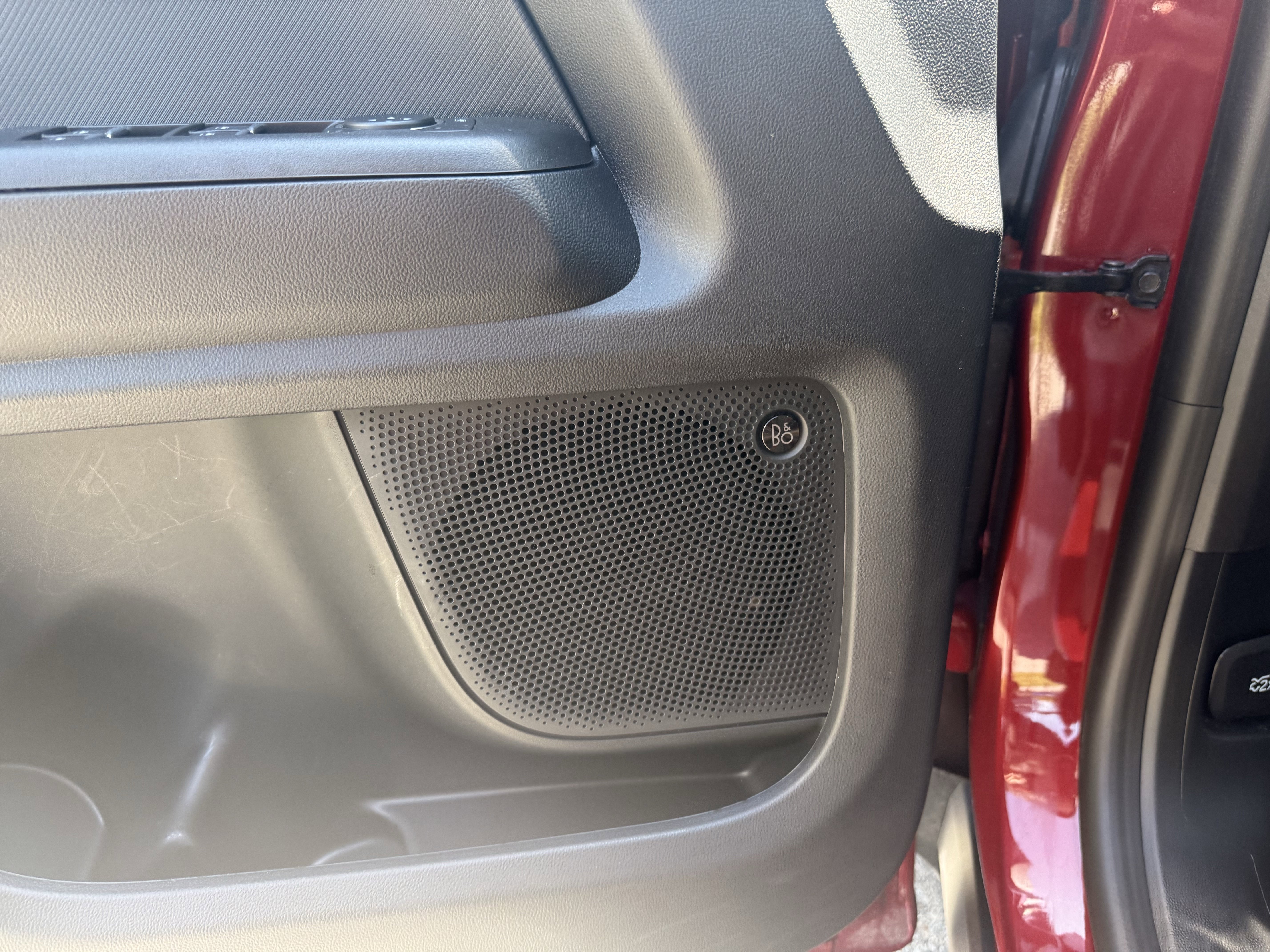 Used 2025 Red Ford Outer Banks image 27