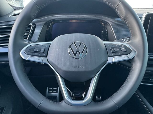 New 2026 Pure Gray Volkswagen 2.0T SEL Premium R-Line image 41