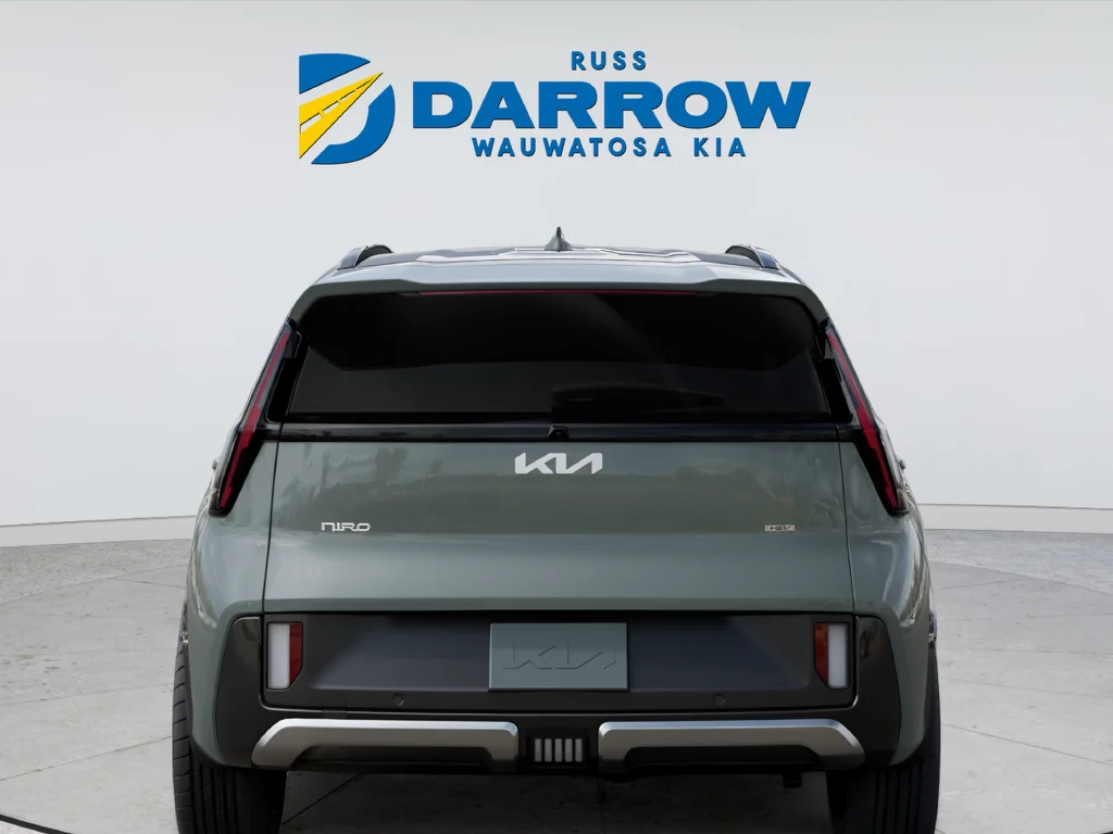 New 2027 Green Kia SX Touring image 4