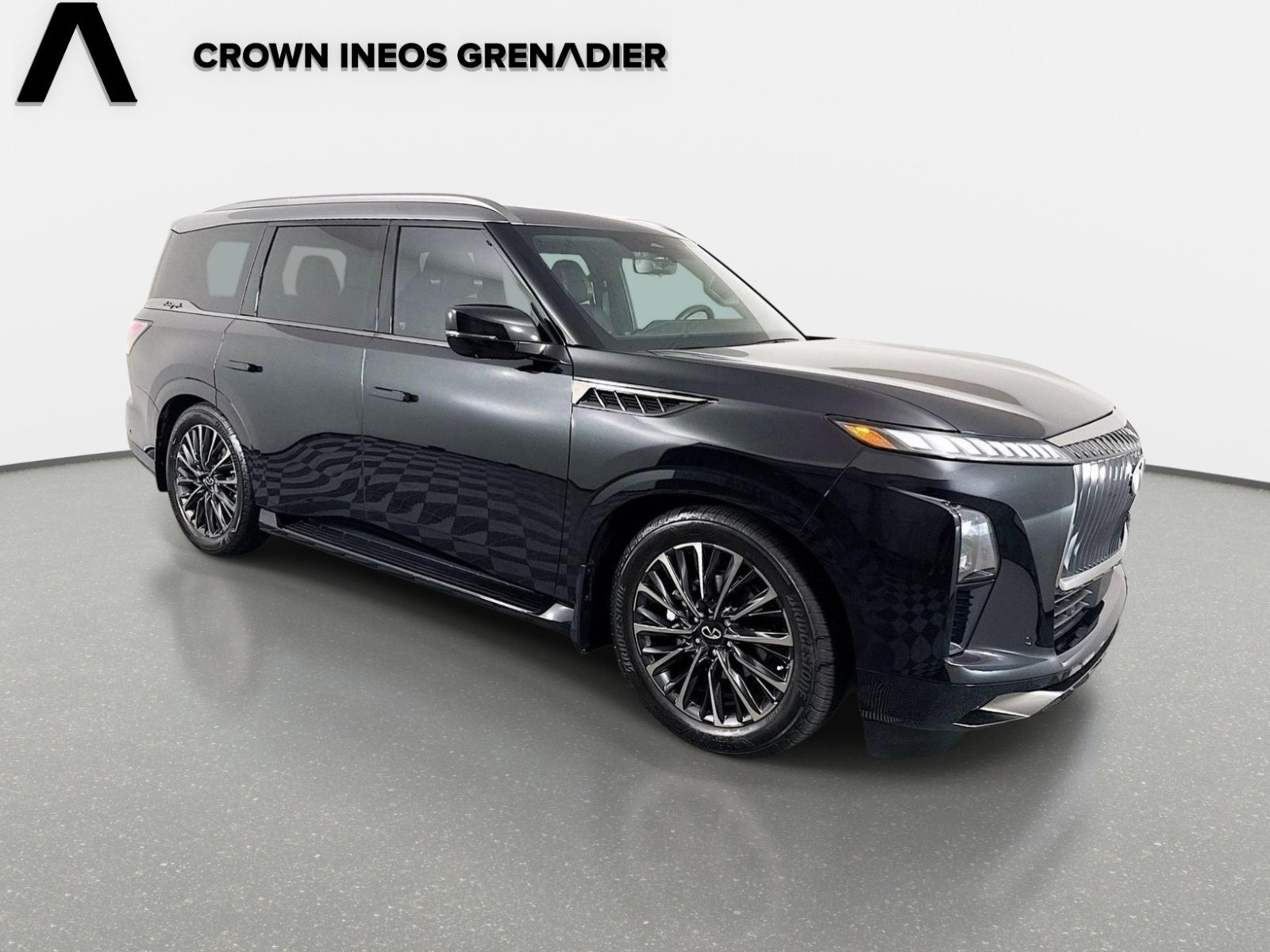 Used 2026 Mineral Black/Graphite Shadow INFINITI AUTOGRAPH image 3